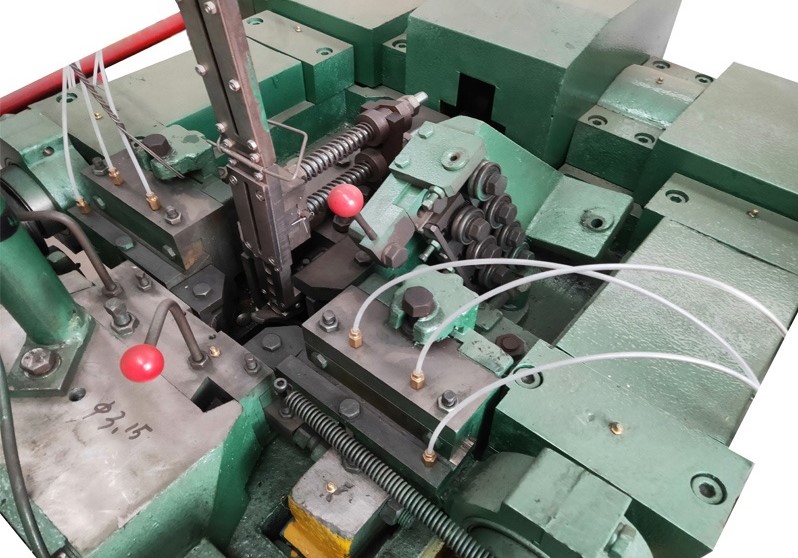 Umbrella Head Roofing Nails Fastening Roof Machine